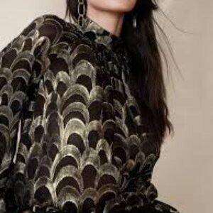 BR Mali Metallic Silk Jacquard Top